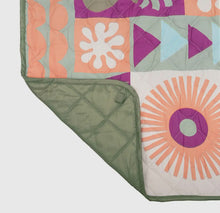 Load image into Gallery viewer, Zippora Picnic Rug
