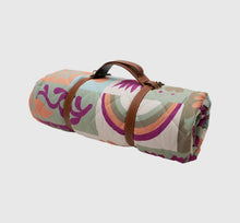 Load image into Gallery viewer, Zippora Picnic Rug
